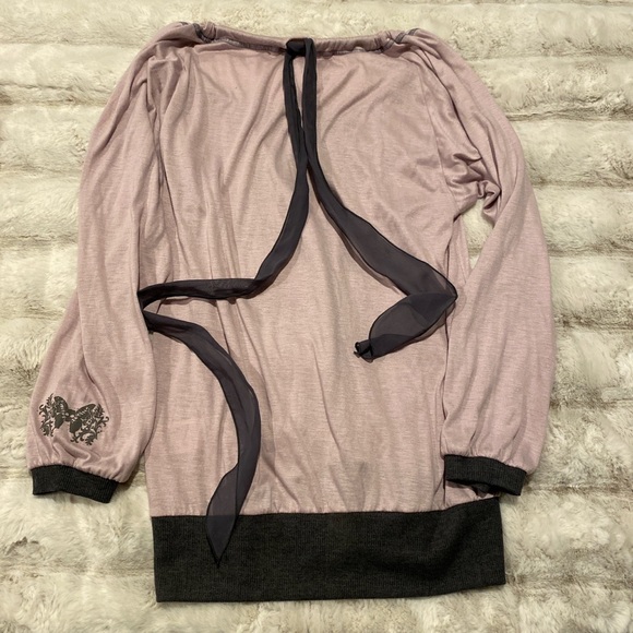 NWOT Algonquins long sleeve skeleton graphic T - Picture 2 of 4